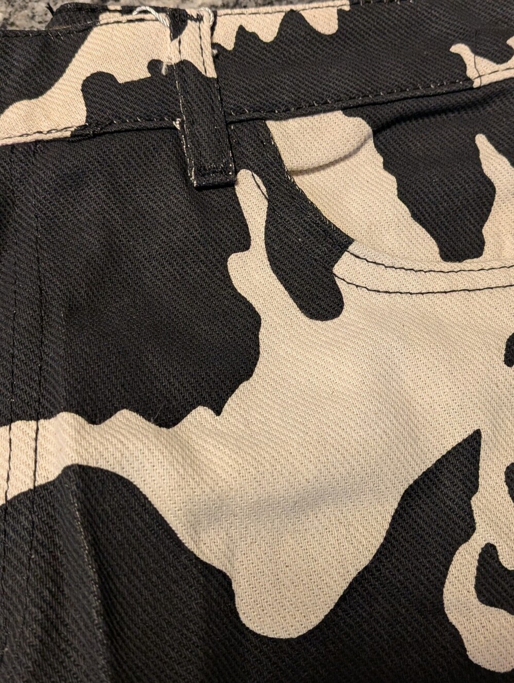 Piral NWT Holy Cow These Are The Cutest Pants Ever! Cow Pattern Straight Fit - Picture 8 of 9